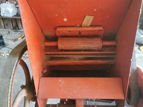 Vetőmag tisztító,  konkolyozó,  magszeparátor