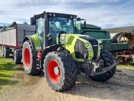 Traktor Claas Arion 640