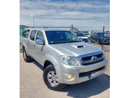 TOYOTA Hilux 2.5 D-4D 4x4 Double SR eladó