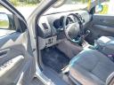 TOYOTA Hilux 2.5 D-4D 4x4 Double SR eladó