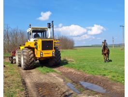 Eladó Rába Steiger 250
