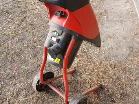 Hurricane HMH 2500W A típusú kerti ágdaráló,  komposztáló