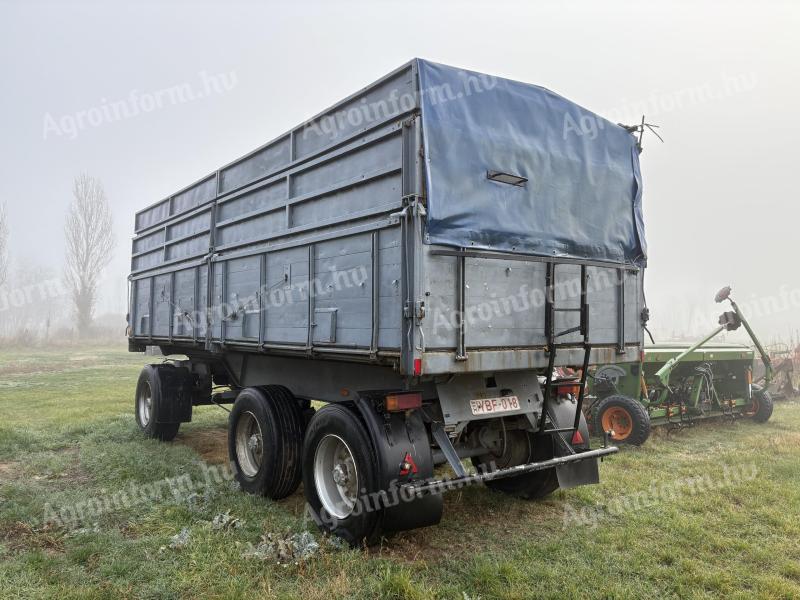 Kassbohrer DKD 17 háromtengelyes pótkocsi 22t