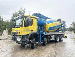 Mercedes-Benz Arocs 3246 B 8x4 Stetter Mixer 7m³, Pumpa 25 m / 2018 / 164 100 km / Lízing 20%-tól