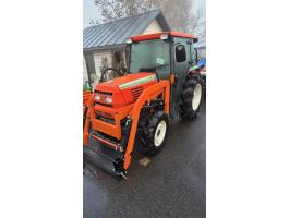 Kubota 33LE PowerShift Klíma Új Homlokrakodó Ingyenes Szállítás Szervizelve japán traktor kistraktor