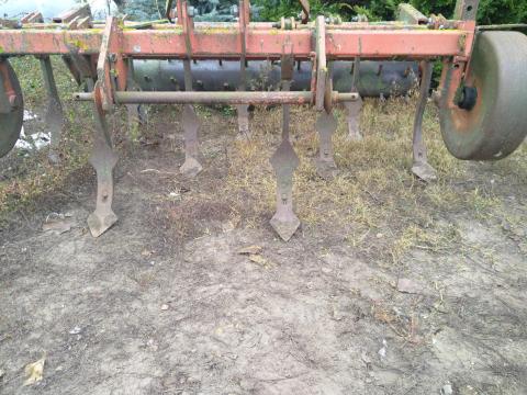 Eladó Gruber talajművelő gép Eladó Gruber talajművelő gép