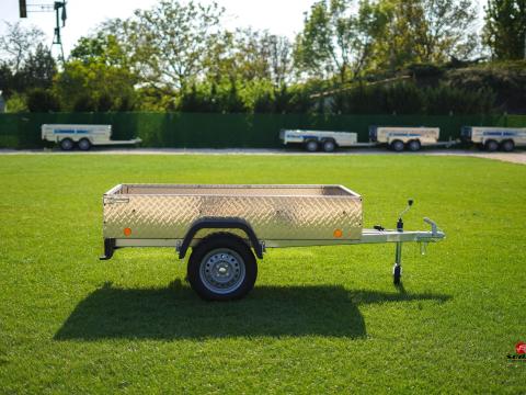 Új 2m-es prémium alumínium oldalfalas német utánfutó akciósan 379.000 Ft