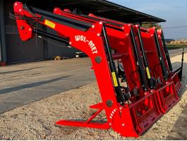 Wol-Met TUR 4.1 homlokrakodó Belarus MTZ rakodó
