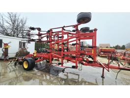 Väderstad Cultus Quattro 5,6 m gruber hibátlan állapotban