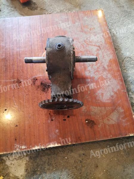 Szöghajtás, derékszöghajtás, T-hajtás eladó vagy cserélhető