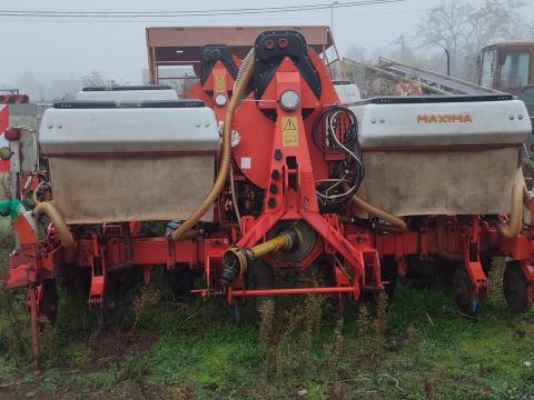 Kuhn Maxima szemenkénti vetőgép eladó