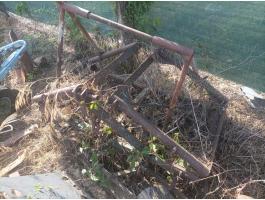 Eladó kombinátor fogas