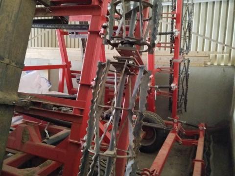 Eladó 7,2 méteres simító rögtörőhengerrel Eladó 7,2 méteres simító rögtörőhengerrel