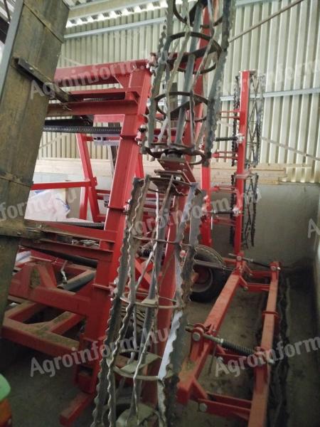 Eladó 7,2 méteres simító rögtörőhengerrel