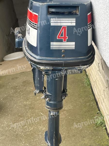 Yamaha 4 LE rövid csizmás csónakmotor eladó