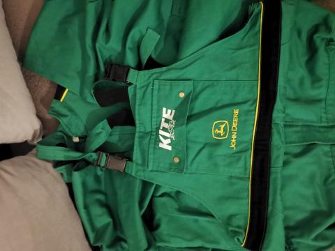 John Deere munkaruha, 52-es méret, új állapotban John Deere munkaruha, 52-es méret, új állapotban