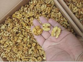 Idei száraz fehér feles dióbél eladó