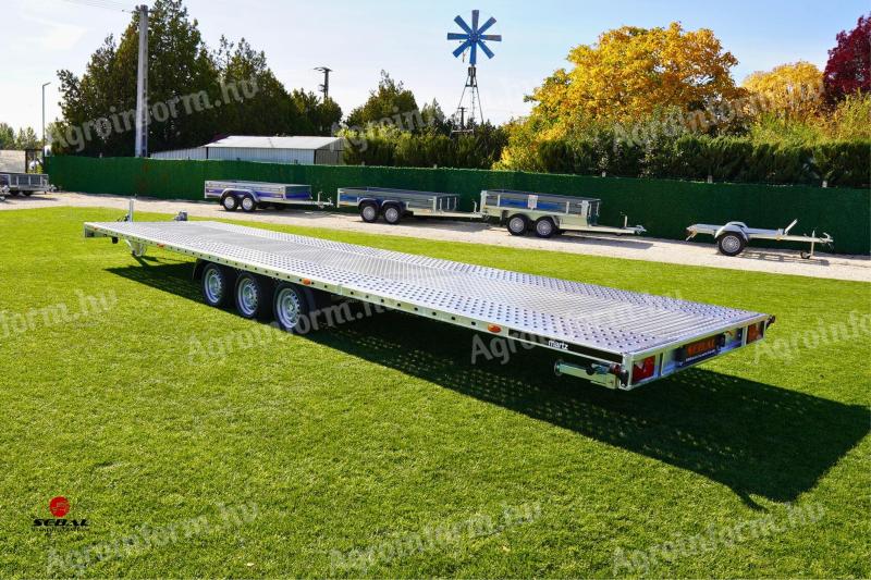 Új 8.5m-es autószállító utánfutó (3500kg-os) most csak bruttó 3.190.000 Ft