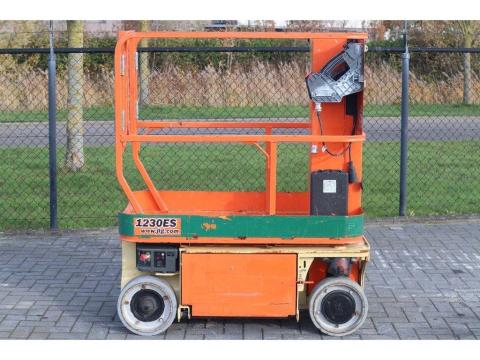 JLG 1230 ES, 230 kg, 2012, 391 üzemóra, lízing már 20%-tól JLG 1230 ES, 230 kg, 2012, 391 üzemóra, lízing már 20%-tól