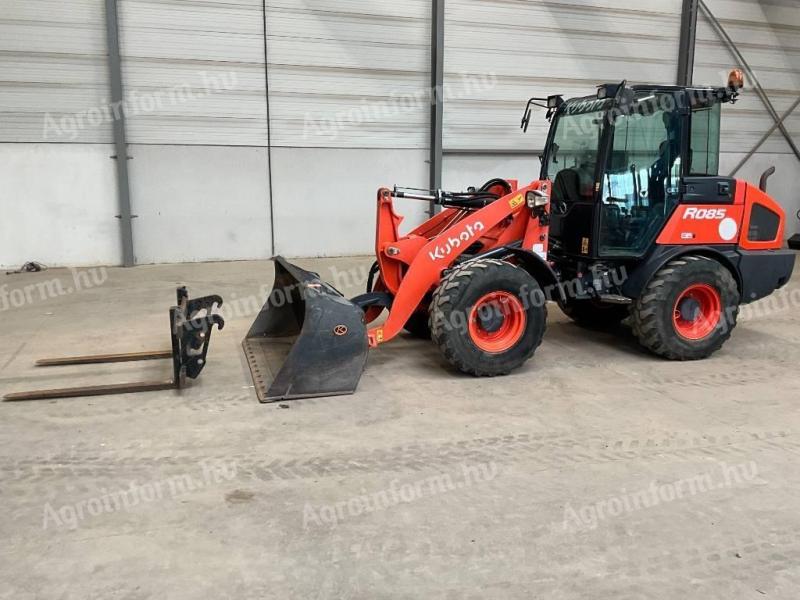 Kubota R 085 / 2019 / 2.160 üzemóra / Lízing 20%-tól