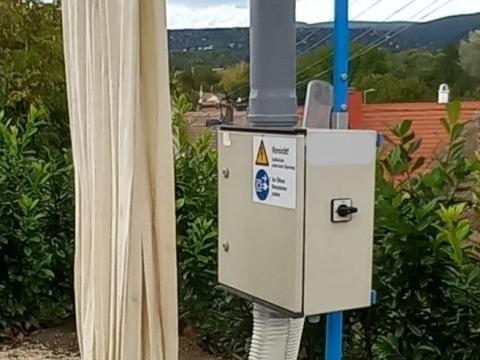 Térkitöltő berendezés polisztirol darabokhoz csomagoláshoz