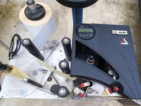 Címkézőgép és címkenyomtató ipari használatra eladó Címkézőgép és címkenyomtató ipari használatra eladó