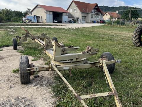 Vágóasztal szállítókocsi Vágóasztal szállítókocsi