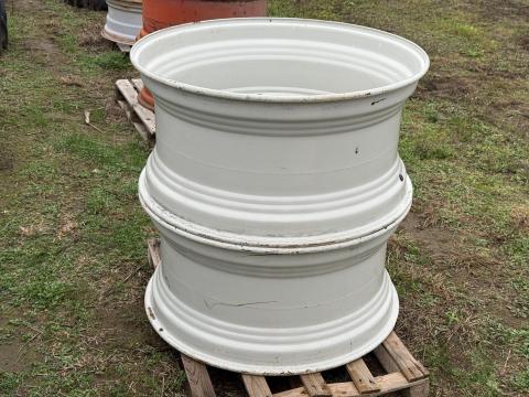 18x38"-os traktorfelnik John Deere, Claas, New Holland, Valtra, stb.