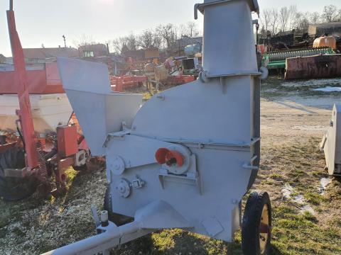 Fa aprító gép Krone AR25