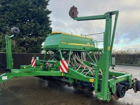 John Deere 750A 6m vetőgépek eladók! ITLS John Deere 750A 6m vetőgépek eladók! ITLS