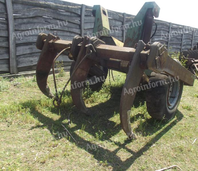 Vibroláz 3 késes altalajlazító eladó