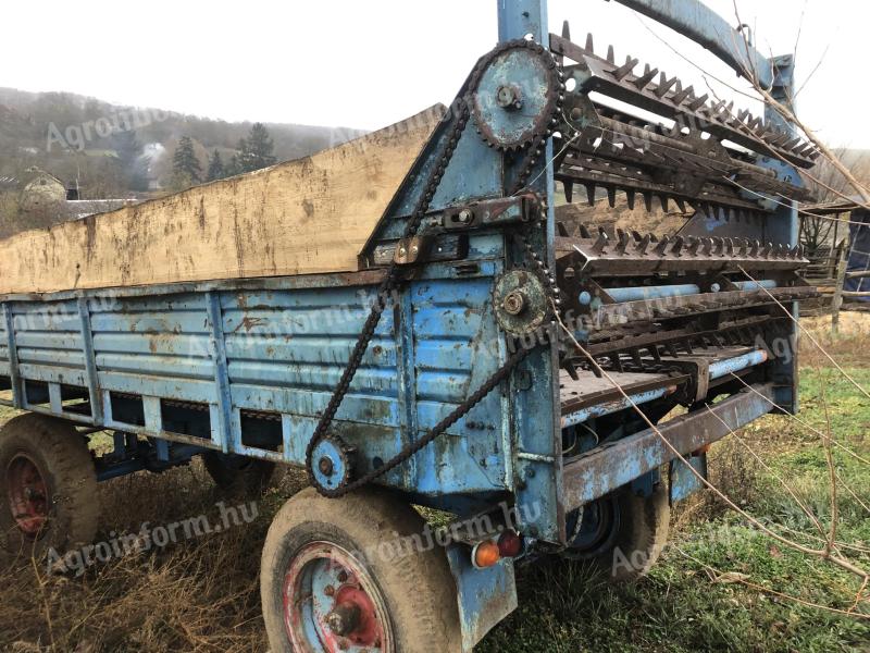 T-87 trágyaszóró eledó