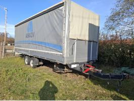 Saxas tandem pótkocsi eladó