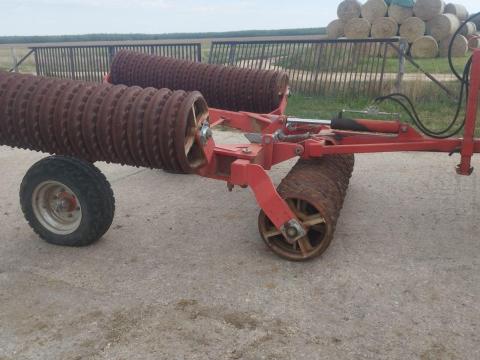 Cambridge henger eladó, 6 méteres, jó állapotban Cambridge henger eladó, 6 méteres, jó állapotban