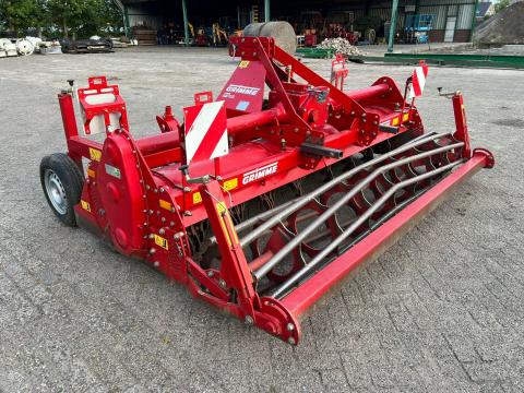 GRIMME RT 300, 4 SOROS, 3 MÉTERES FRONTBAKHÁTKÉSZÍTŐ, TALAJMARÓ GRIMME RT 300, 4 SOROS, 3 MÉTERES FRONTBAKHÁTKÉSZÍTŐ, TALAJMARÓ