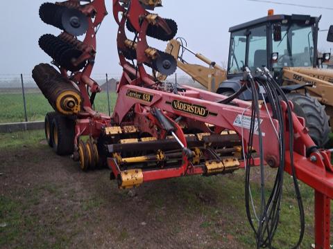 Vaderstad Carrier 650 száraprítós