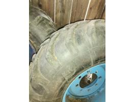 24 colos, 15-24 ballonos traktor hátsó kerekek, gumiabroncs, kombájn kerekek eladók, cserélhetők – Zetor 50, K25, Super Zetor kompatibilis