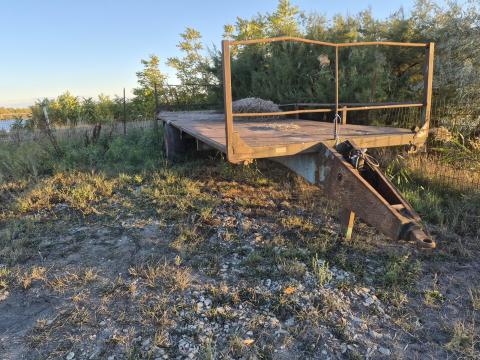 Bálaszállító eladó Bálaszállító eladó