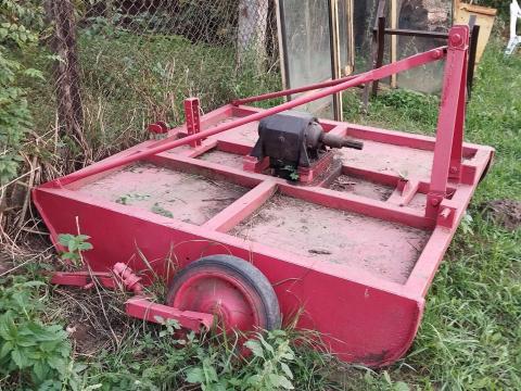 Szárzúzó eladó gazdaság felszámolása miatt Szárzúzó eladó gazdaság felszámolása miatt