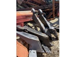 Homlokrakodó konzol MTZ-hez