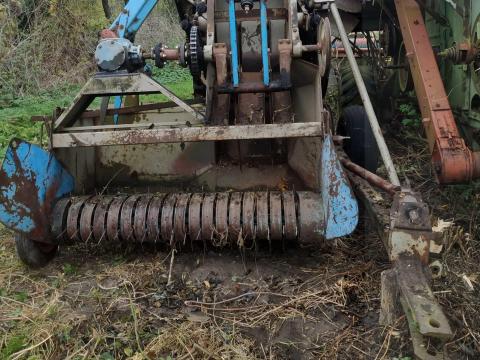 Fortschritt K442/1 bálázó