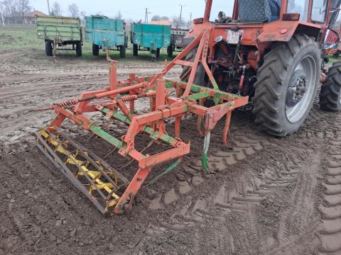 Scheiber 8 kapás gruber gyári elmunkálóval és rögtörőhengerrel Scheiber 8 kapás gruber gyári elmunkálóval és rögtörőhengerrel