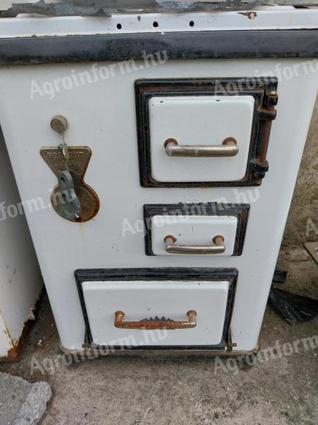 Tea kályha tökéletes állapotban eladó