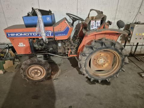 Hinomoto kistraktor Hinomoto kistraktor