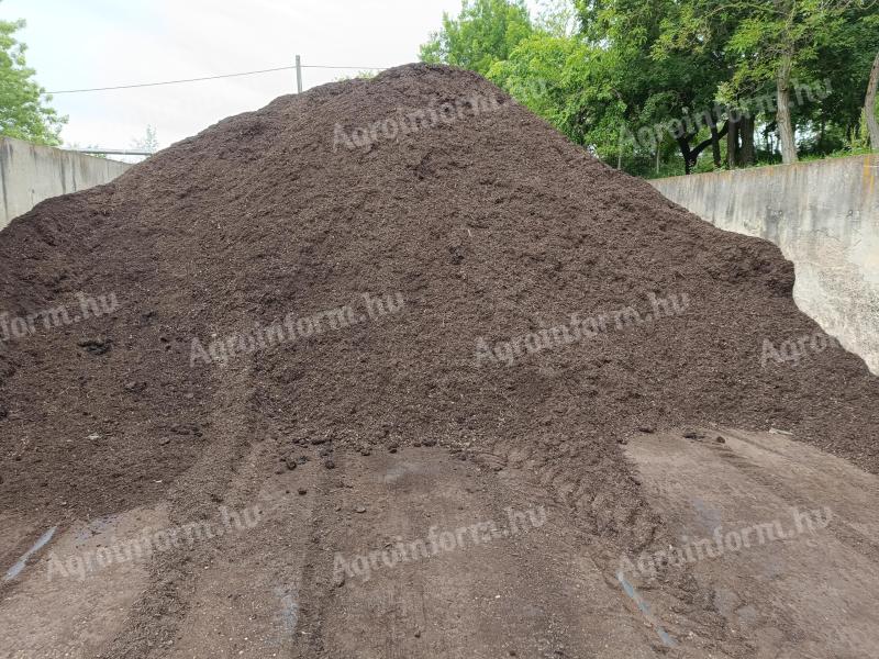 Komposzt Eladó