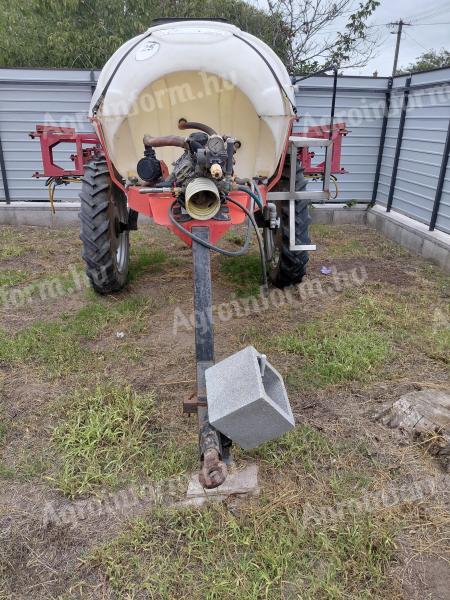 Wirax 2000/18 szántóföldi permetező