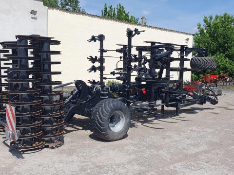 Blackbear EVO 400 szántóföldi kultivátor – robosztus gruber eladó Blackbear EVO 400 szántóföldi kultivátor – robosztus gruber eladó