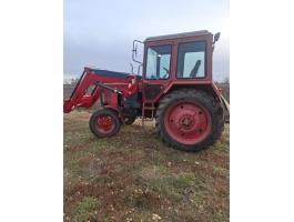 MTZ 550 eladó, homlokrakodó felár ellenében