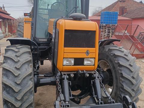 Renault 145.54 Turbo traktor eladó Renault 145.54 Turbo traktor eladó