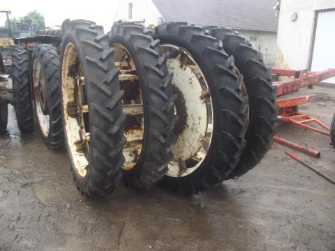 9,5-48 ikerkerék eladó 9,5-48 ikerkerék eladó